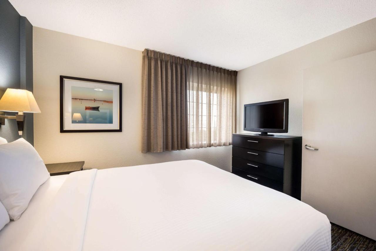 Sonesta Simply Suites Oklahoma City Airport Esterno foto