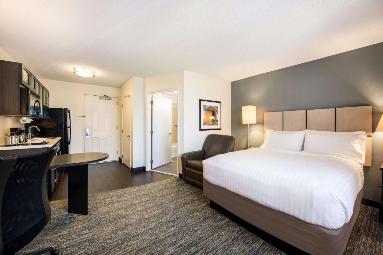 Sonesta Simply Suites Oklahoma City Airport Esterno foto