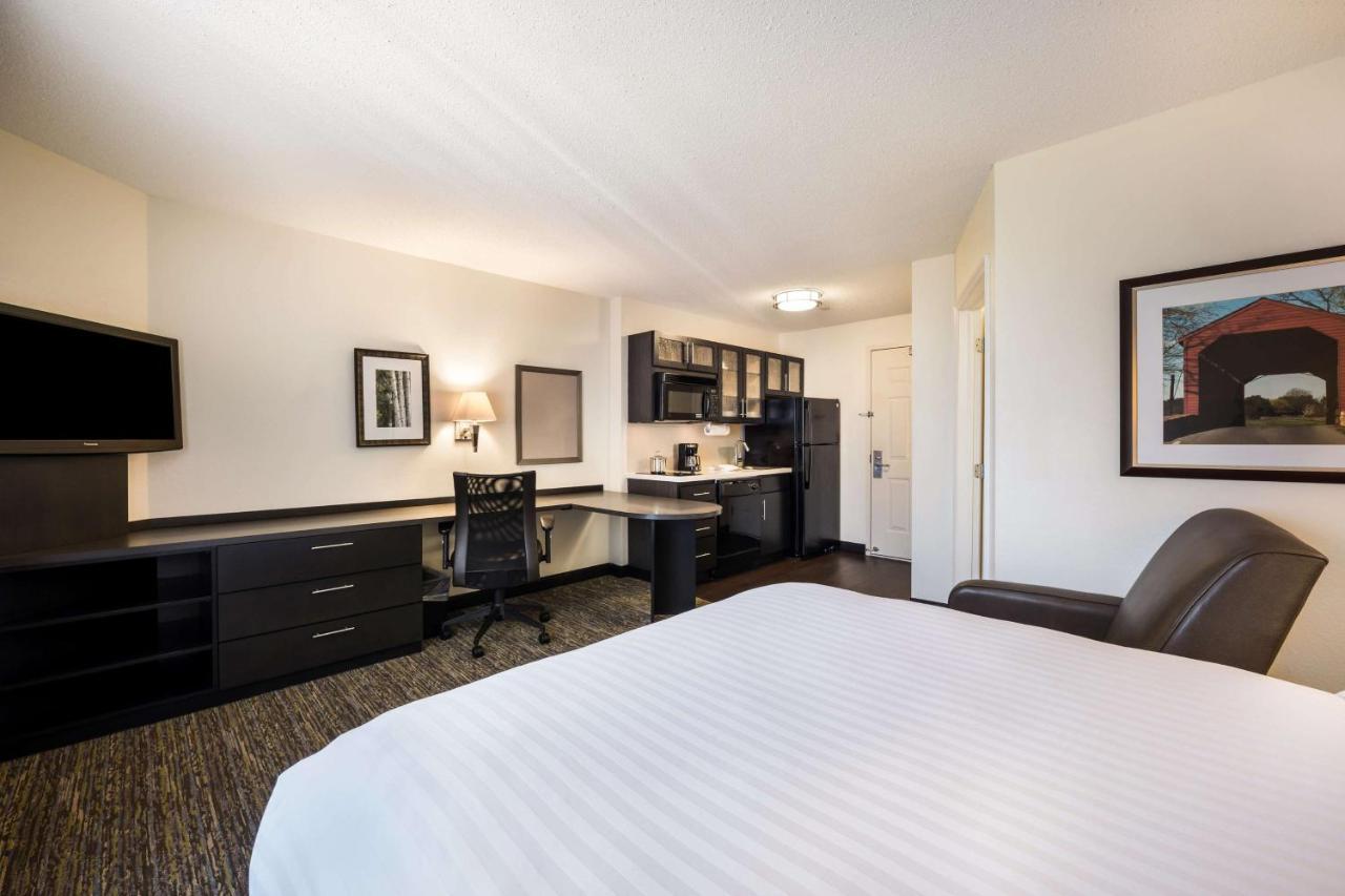 Sonesta Simply Suites Oklahoma City Airport Esterno foto