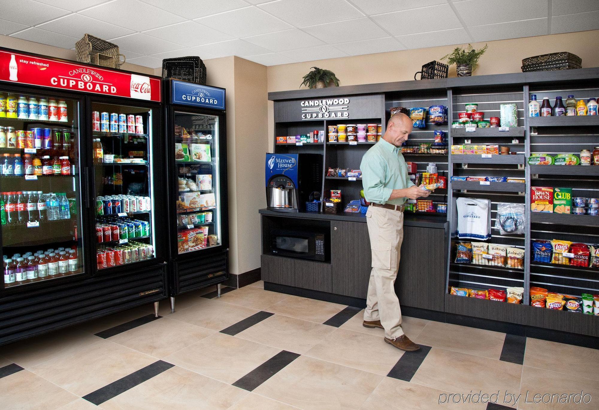 Sonesta Simply Suites Oklahoma City Airport Esterno foto