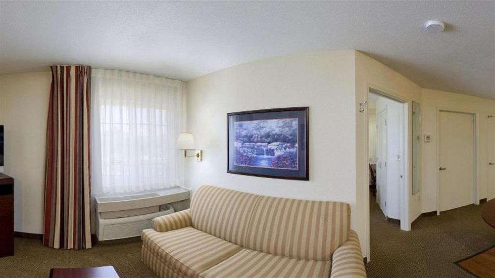 Sonesta Simply Suites Oklahoma City Airport Esterno foto