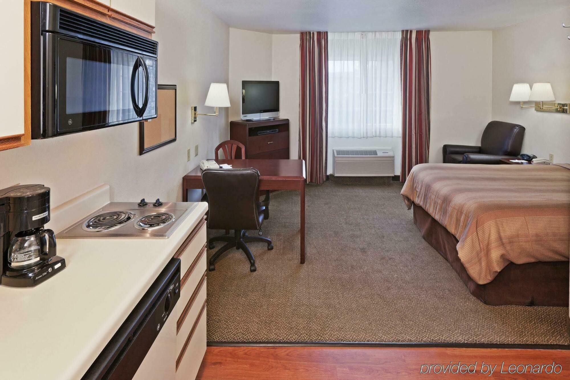Sonesta Simply Suites Oklahoma City Airport Esterno foto